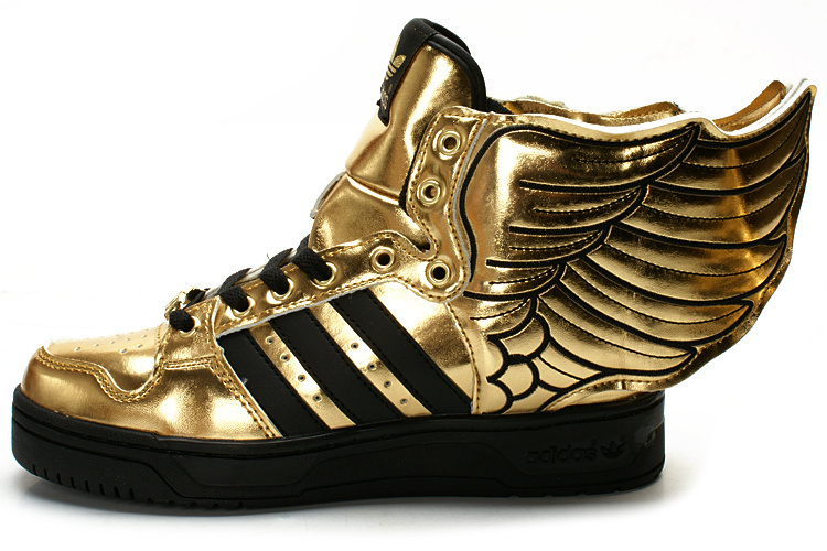 https://onlytheimportantstuffinfashion.files.wordpress.com/2012/12/jeremy_scott_adidas_originals_js_wings_2-0_gold_black-206.jpg
